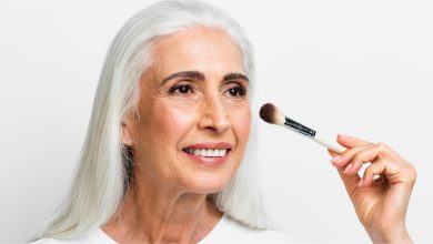 beautiful-woman-doing-her-makeup